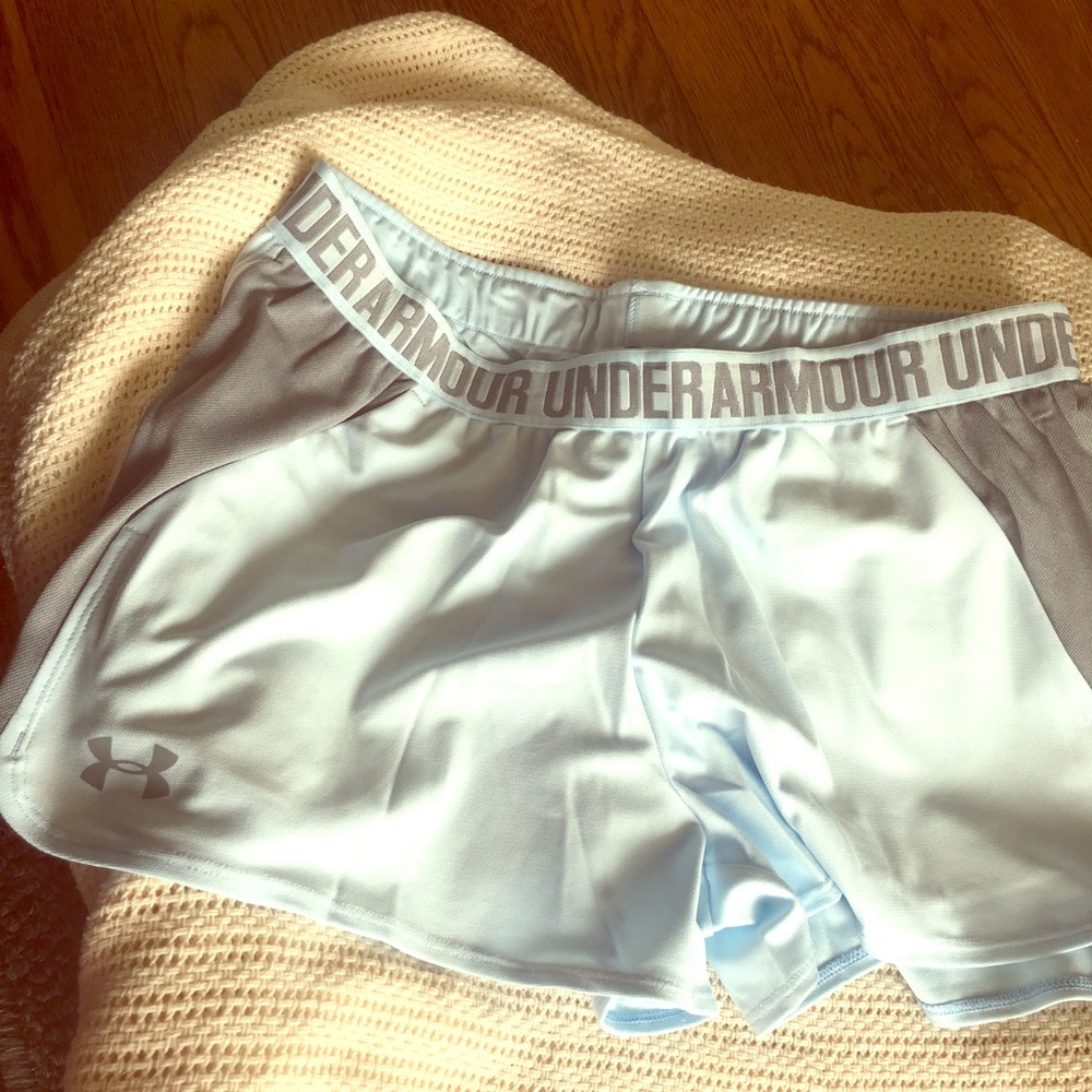 Light Blue Under Armor Shorts w/ pockets